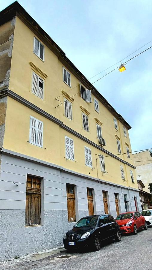 Appartamento Casa Di Tania Trieste Esterno foto