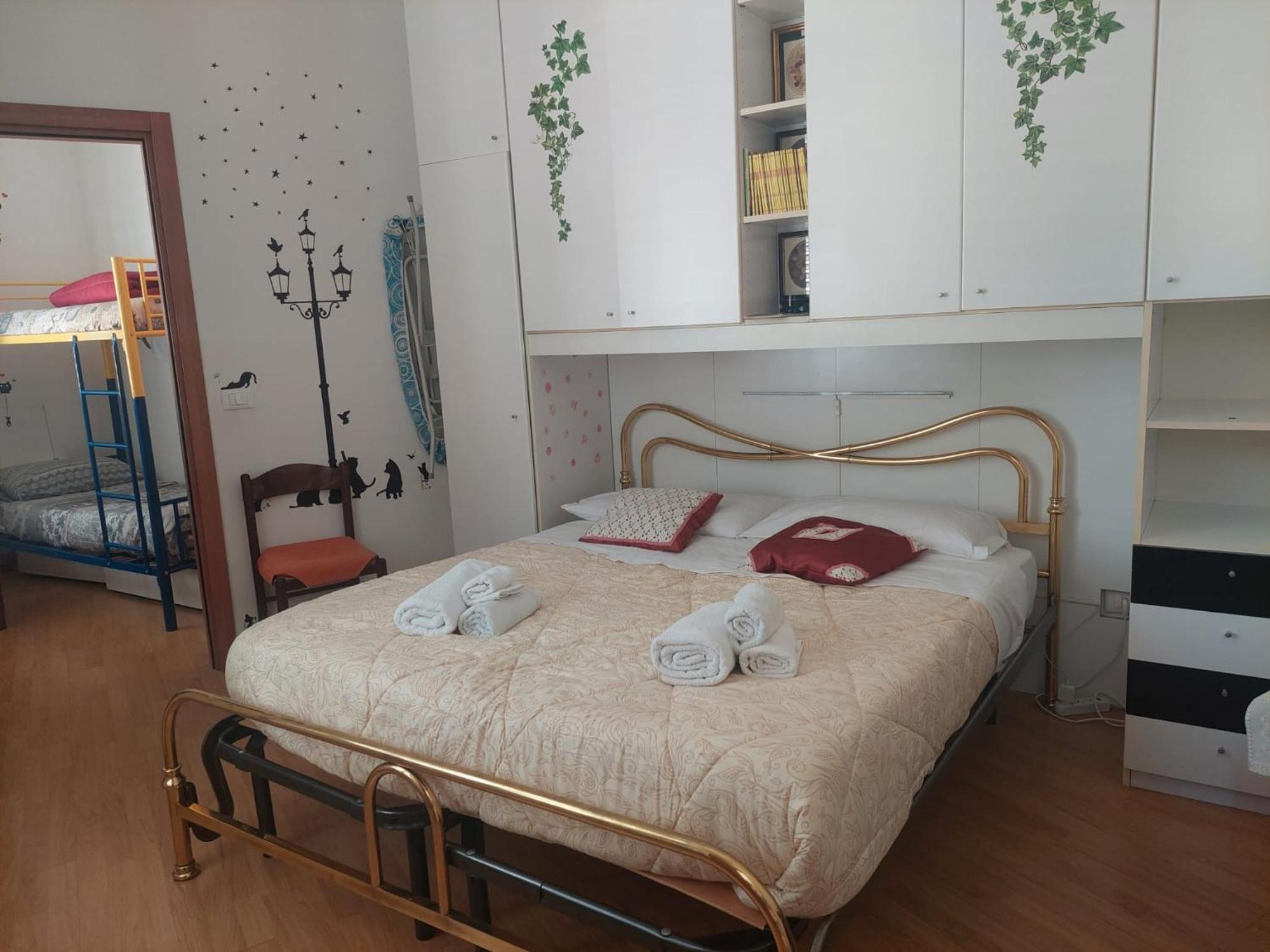 Appartamento Casa Di Tania Trieste Esterno foto